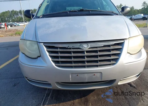 2005 Chrysler Town & Country Lx from USA, damaged, VIN 2C4GP44R25R242571